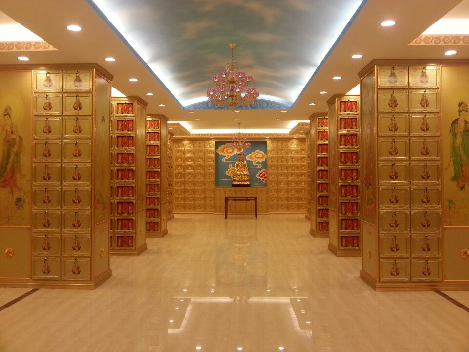 净园公墓万福堂骨灰盒寄存架